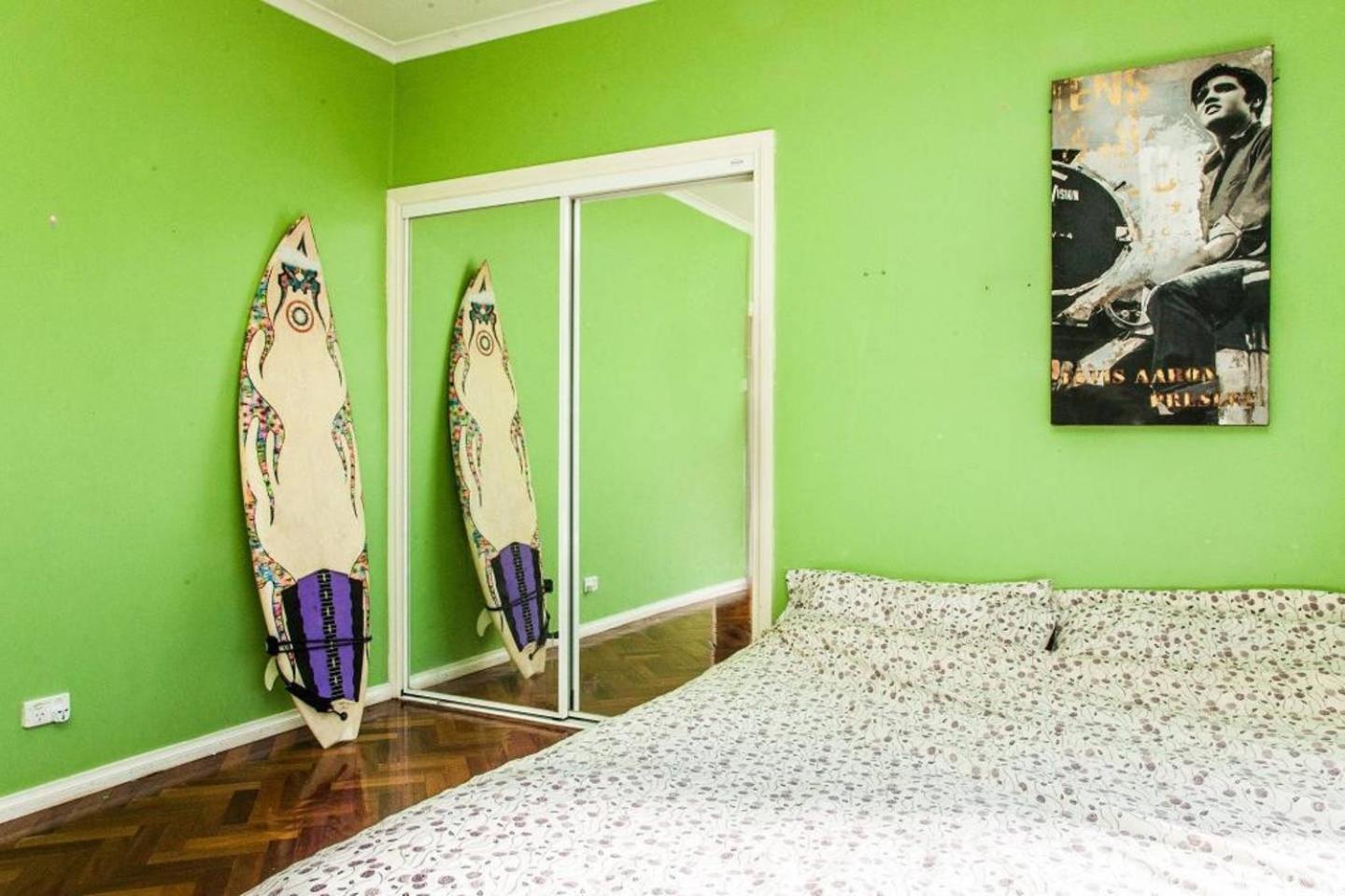 Abbotsford Private Rooms & Pods - 15 Charles Homestay Мелбърн Екстериор снимка
